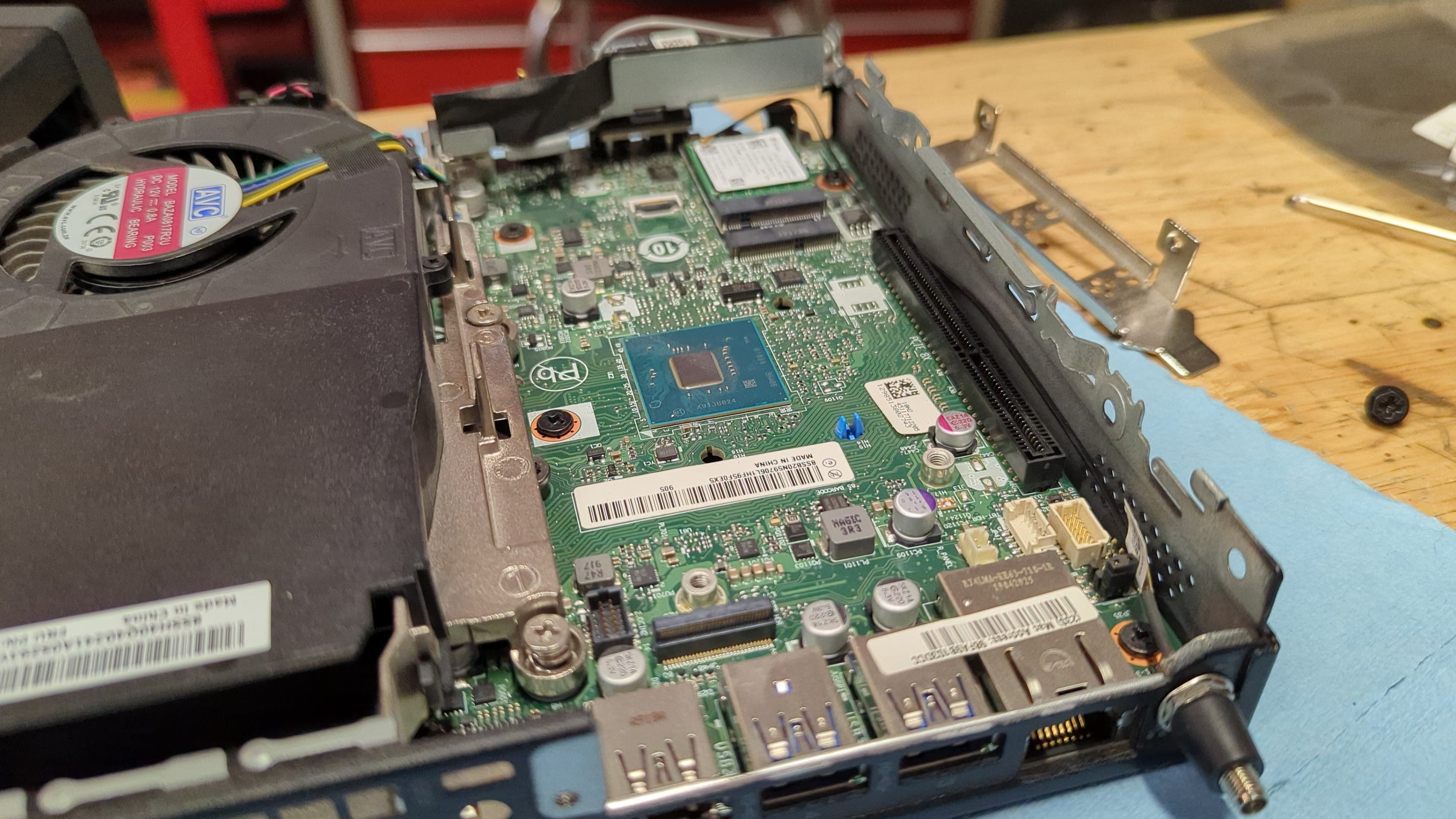 PCIe Adapter for Lenovo Tiny – Untrusted Source